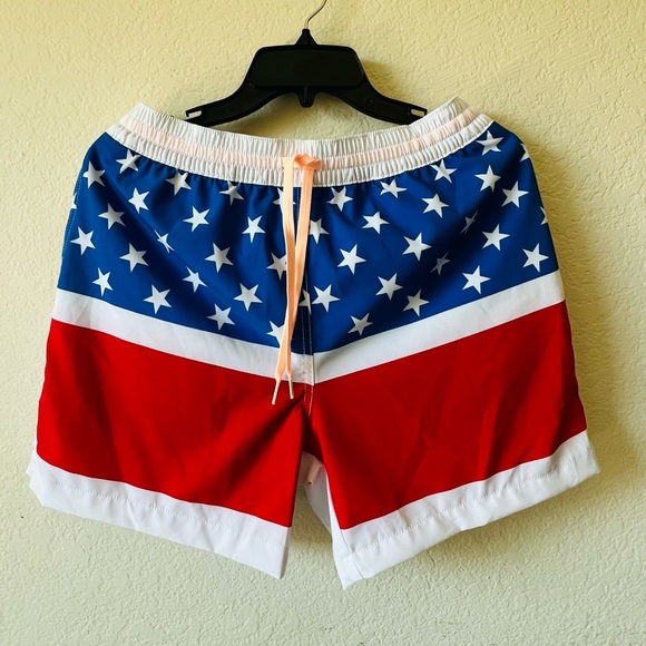 Chubbies - Picture 1 of 7